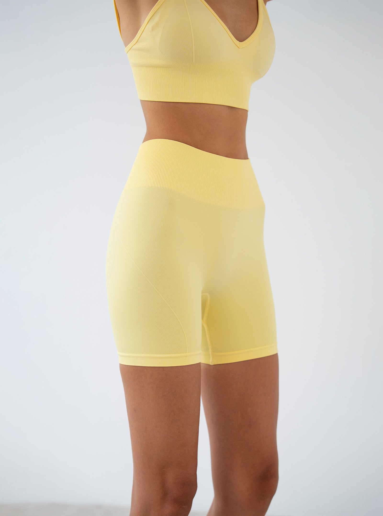 Soléa Active Yellow Short
